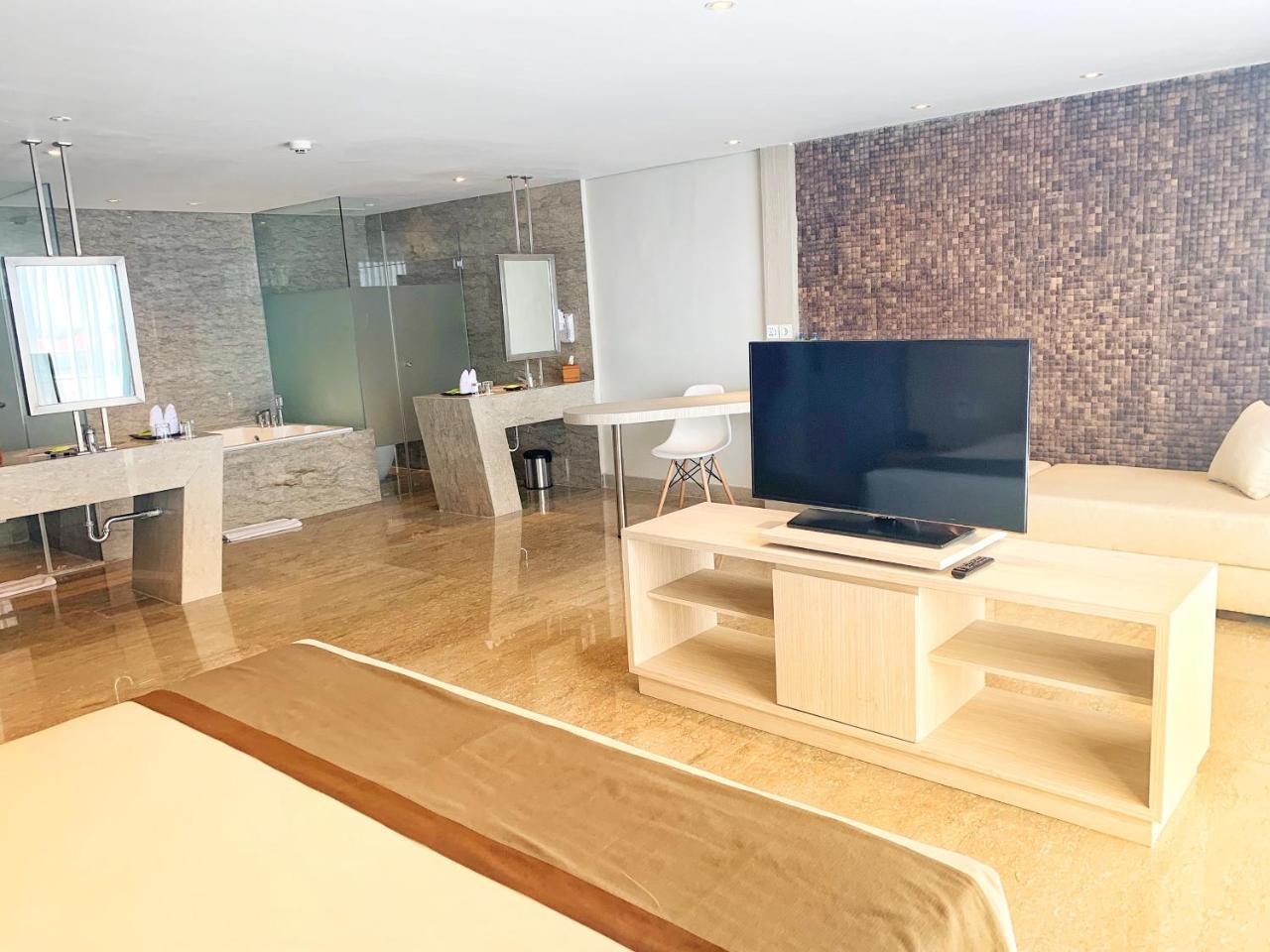 Hotel Daun Bali Seminyak Luaran gambar