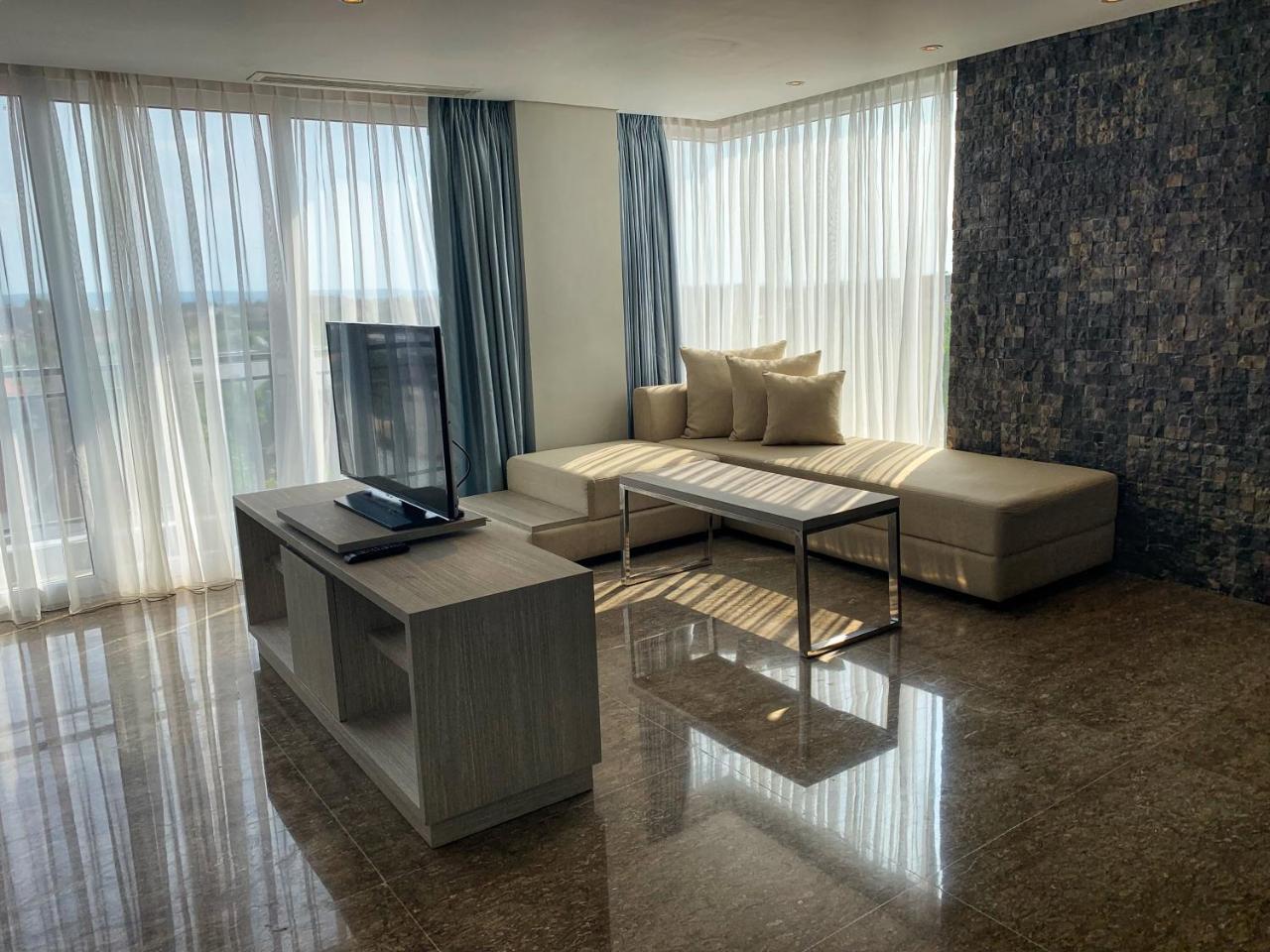 Hotel Daun Bali Seminyak Luaran gambar